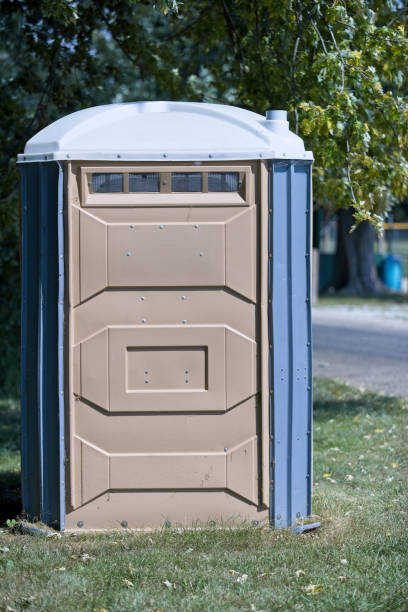Best Portable bathroom rental  in Willow, AK